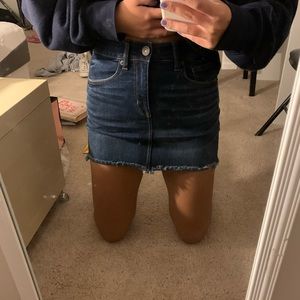 American eagle dark blue denim skirt